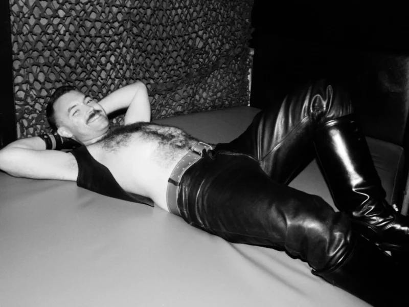 Al Fartukh – B&W Test